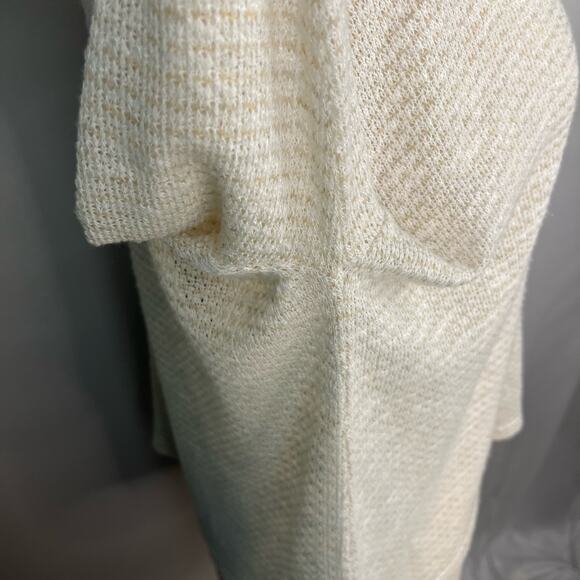 SADIE & SAGE | Cream Oversized Knit V-Neck Lightweight Sweater | Women's Small - Picture 5 of 8